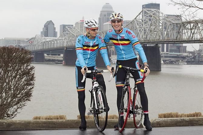 Kevin Pauwels and Klaas Vantornout alongside the Ohio River.
