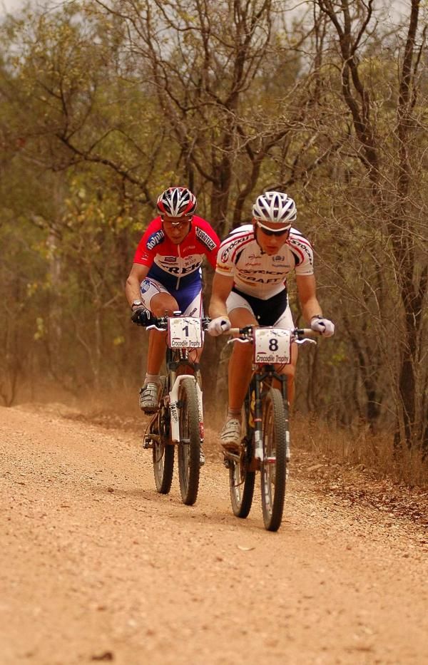 Urs Huber and Bart Brentjens sharing the work on stage one of the Crocodile Trophy