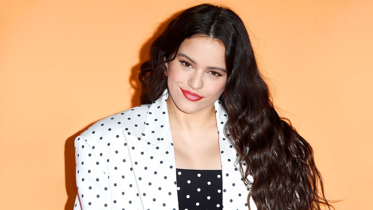 Hair, Face, White, Lip, Polka dot, Black, Beauty, Pattern, Red, Skin, 