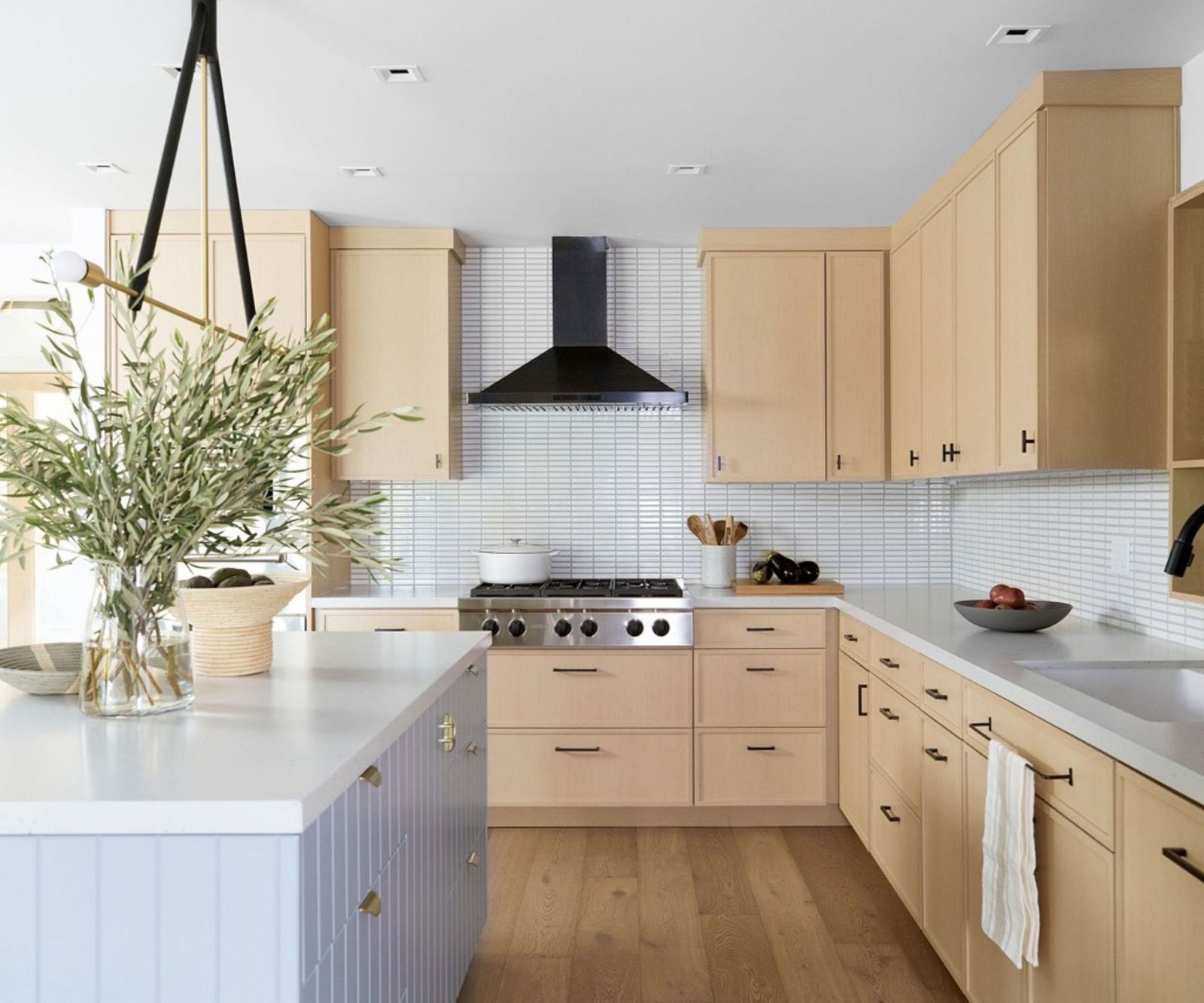 16 kitchen layout ideas tried and tested by designers | Homes and Gardens