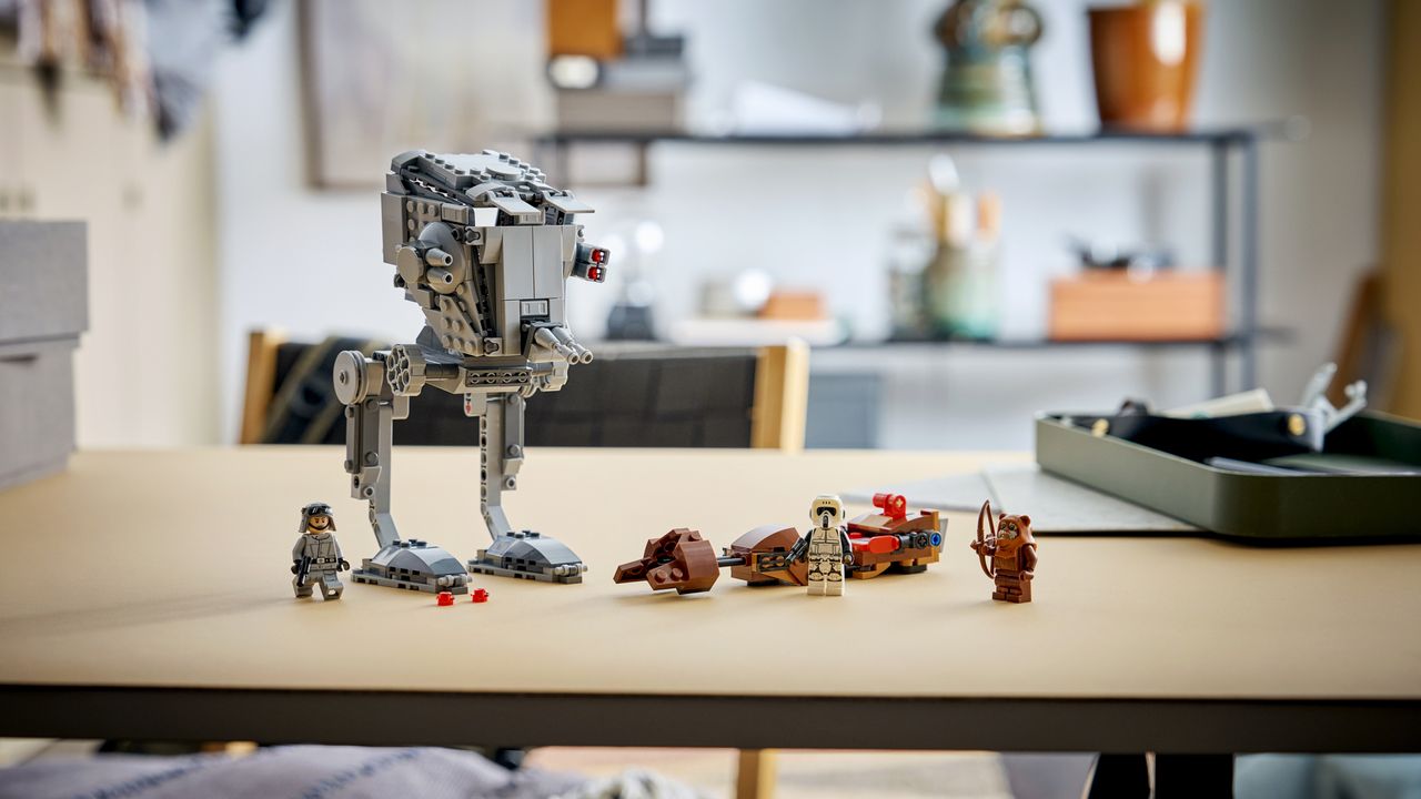 Lego Smart Play AT-ST and figures on a wooden table