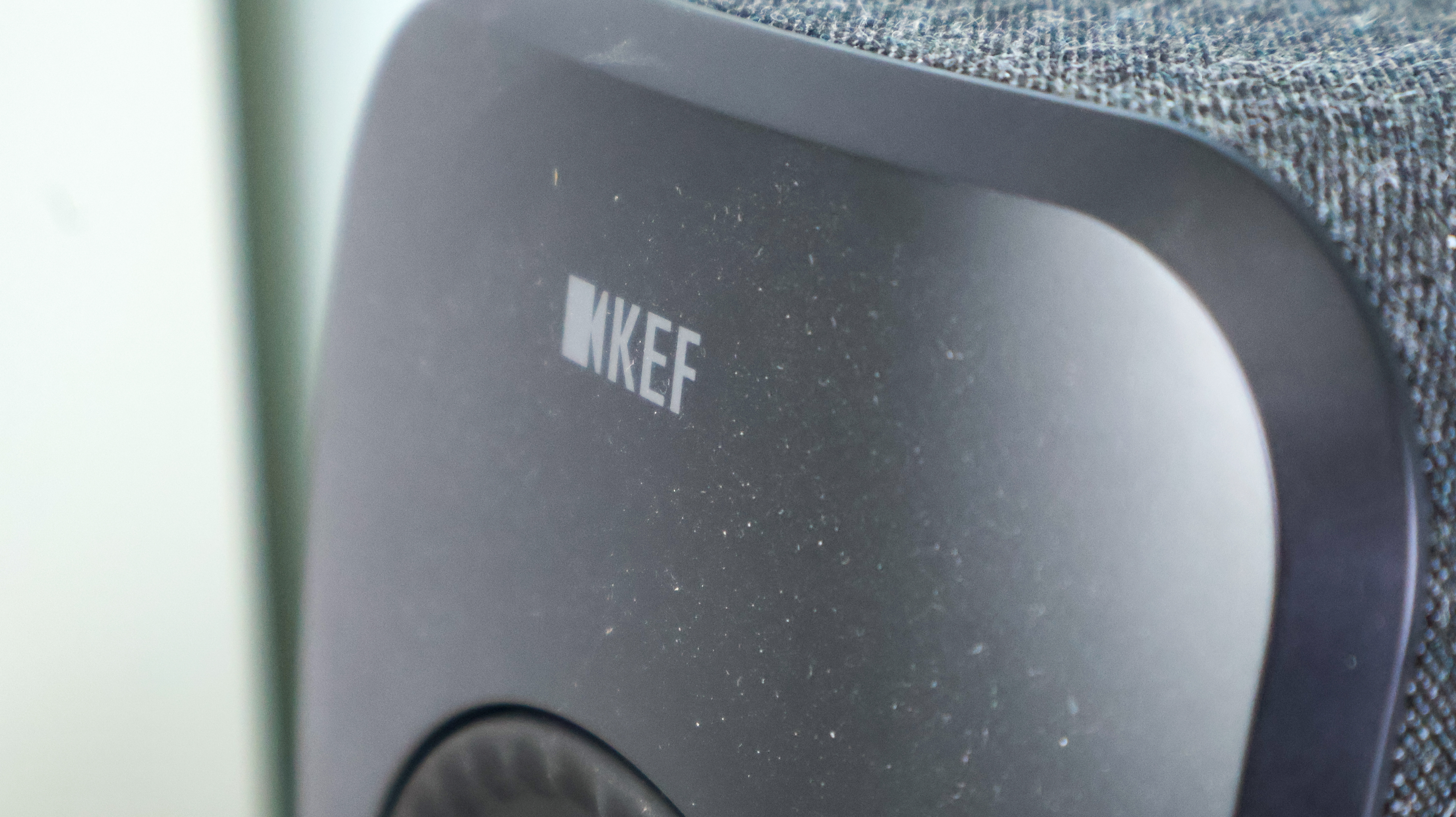 KEF LSX II