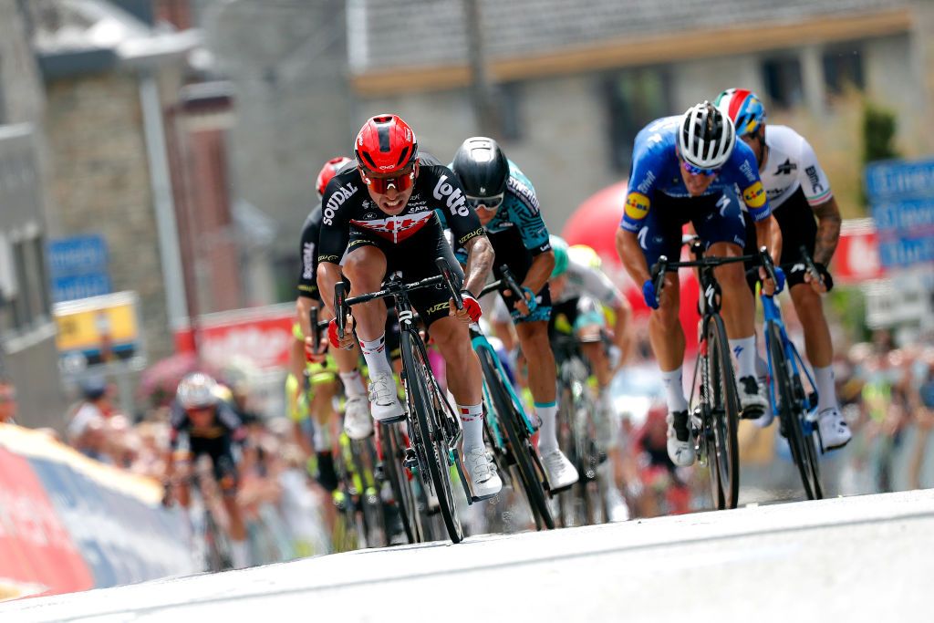 Caleb Ewan (Lotto Soudal) surges to the finish