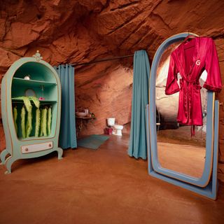 grinchs cave bathroom and wardrobe