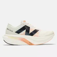 New Balance   FuelCell Supercomp Trainer V3