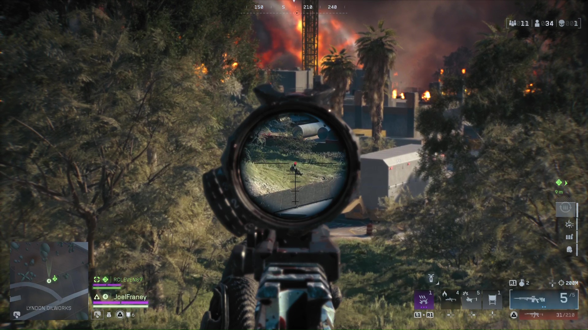 A Battlefield Redsec sniper lines up a headshot on a downed player