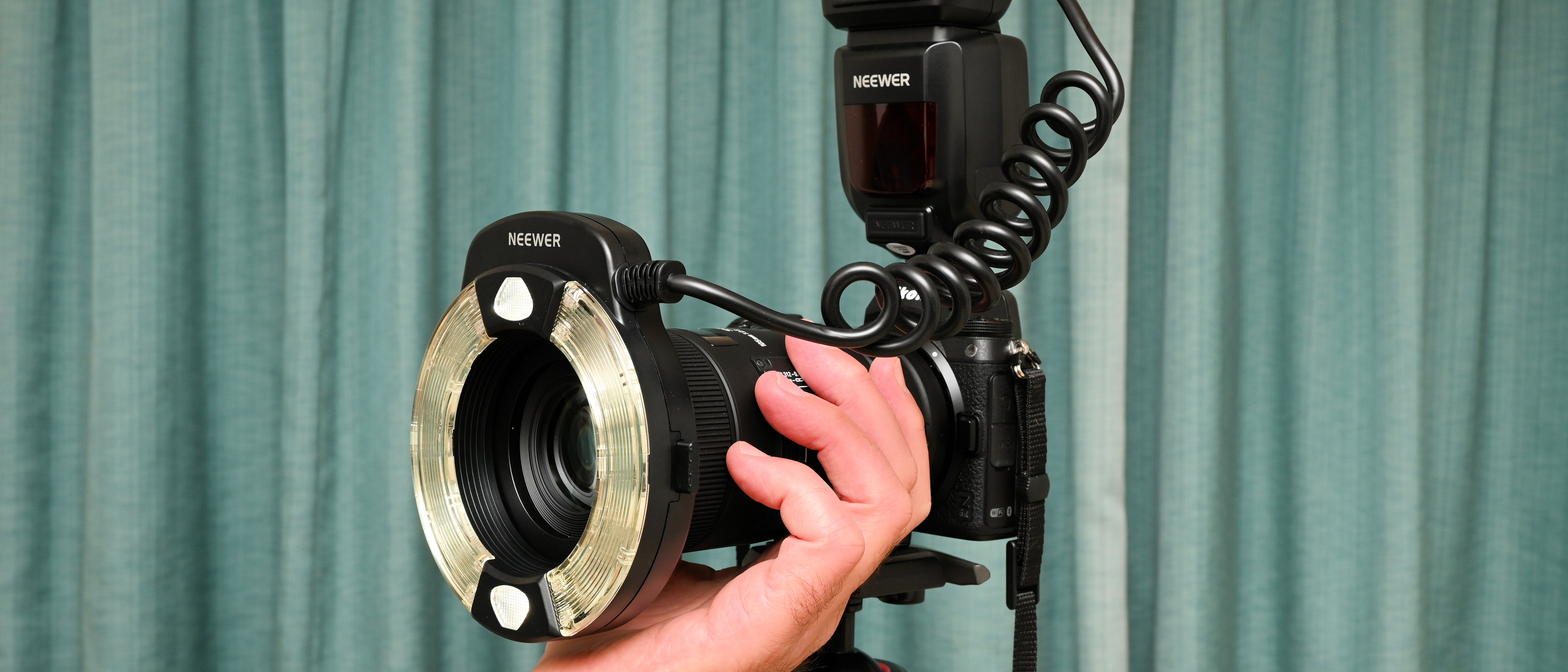 Neewer RF1 Macro Ring Flash product shot