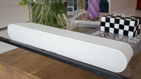 SOUNDBAR REVIEW: THE SONOS RAY DELIVERS GREAT SOUND