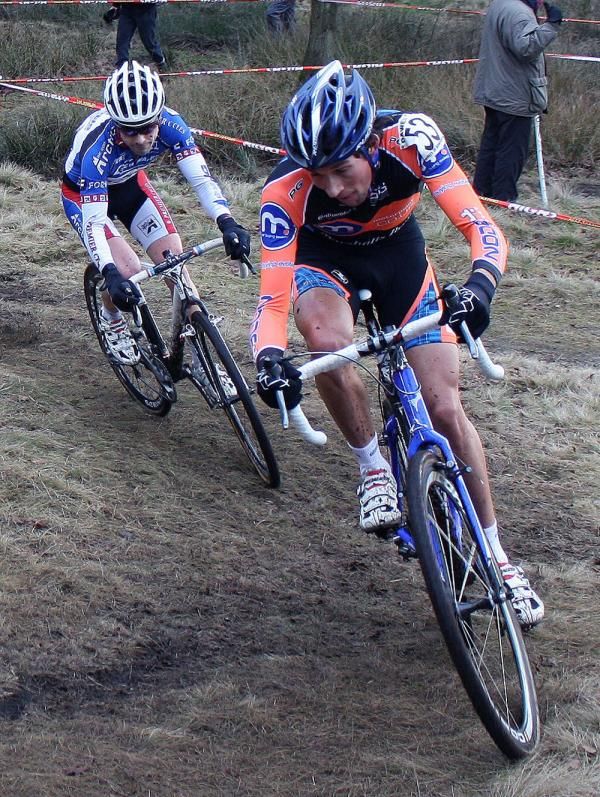 Ian Bibby in action, on his way to victory in the 2010 British cyclo-cross Championships