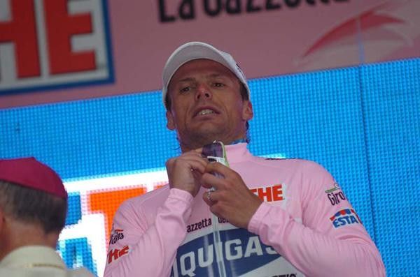 Maglia Rosa time for Danilo Di Luca (Liquigas).