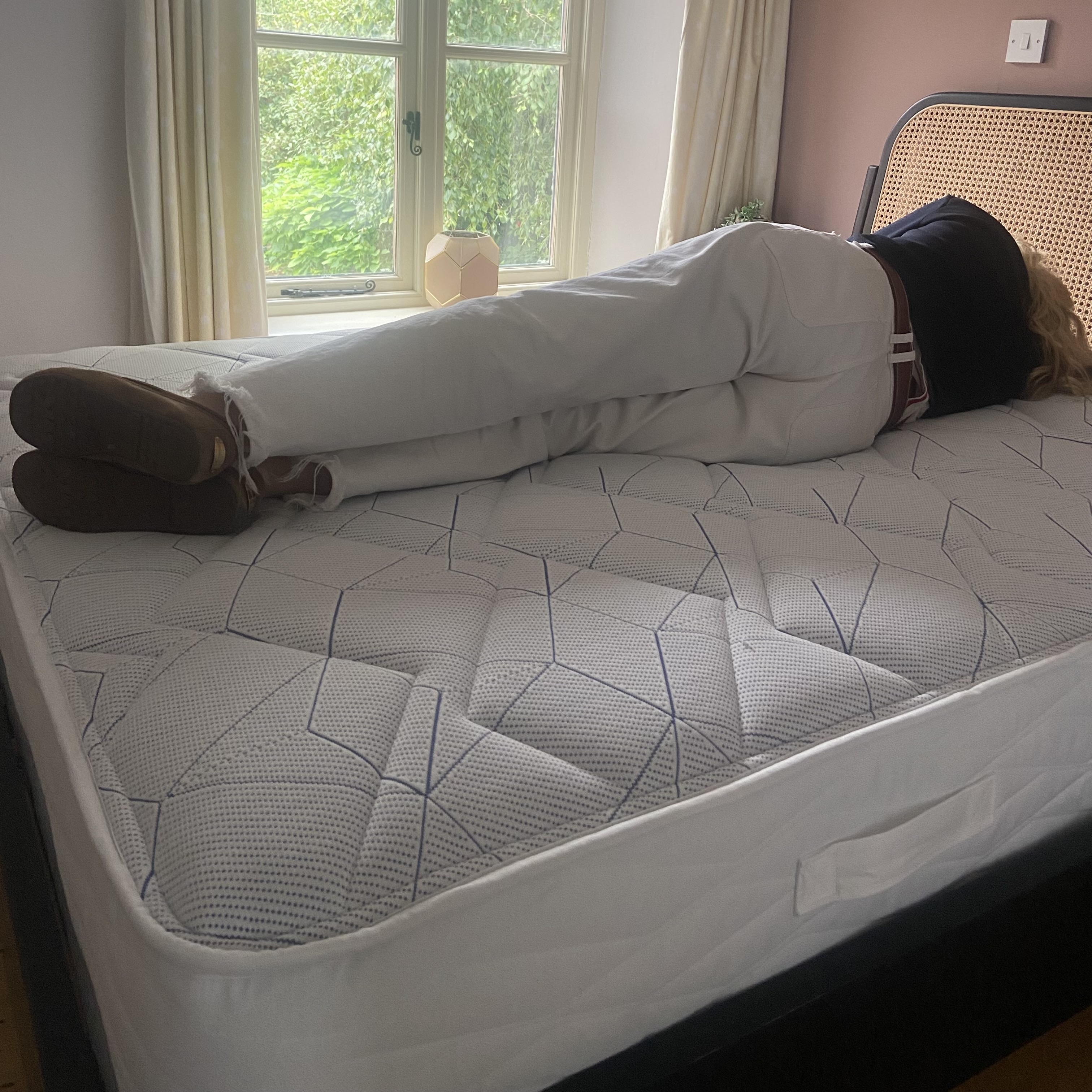 Bensons for Beds Simply Support Pocket Sprung Mattress being tested at home