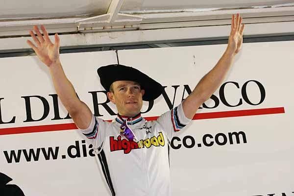 Kirchen gets the traditional Basque hat on the podium.