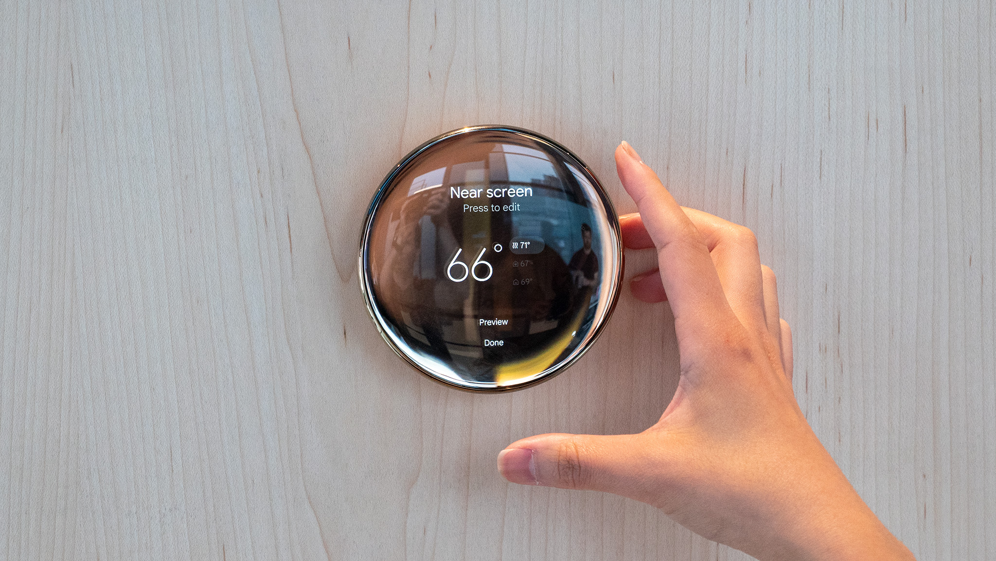 The shiny Google Nest Learning Thermostat (Gen 4)