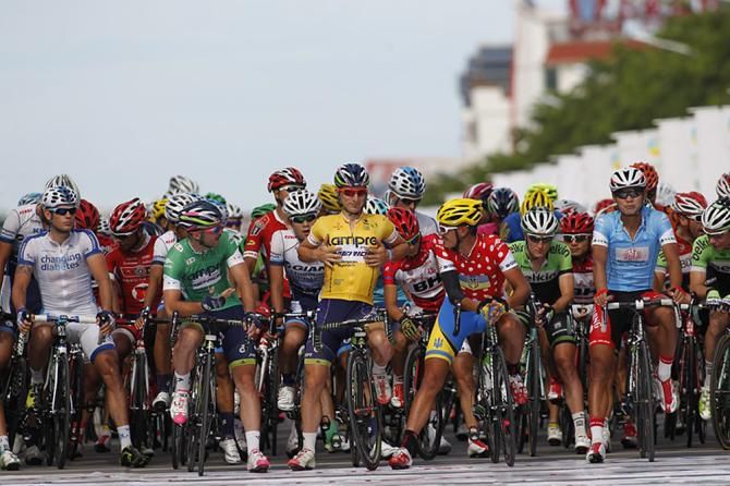 The stage 7 start line in Dongfang