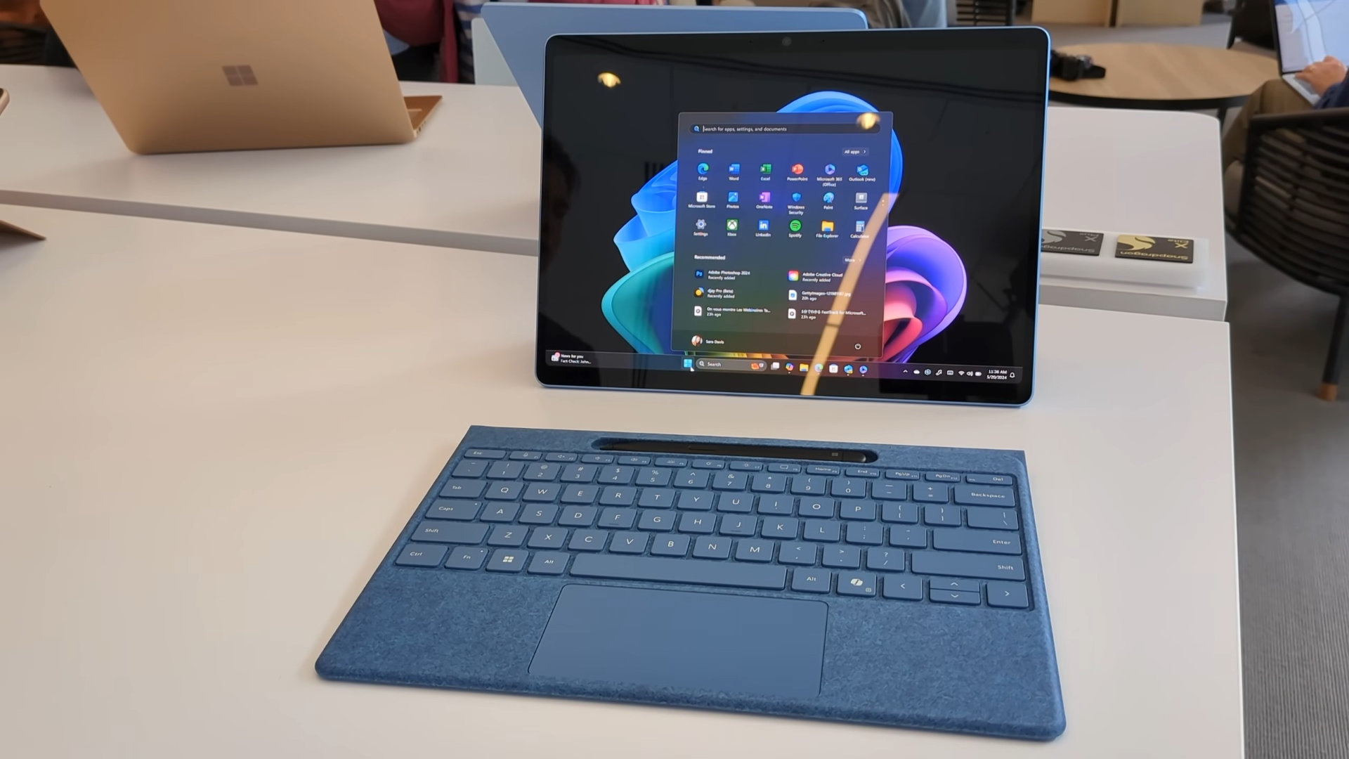 Surface Pro 11.ª edición con teclado Surface Pro Flex