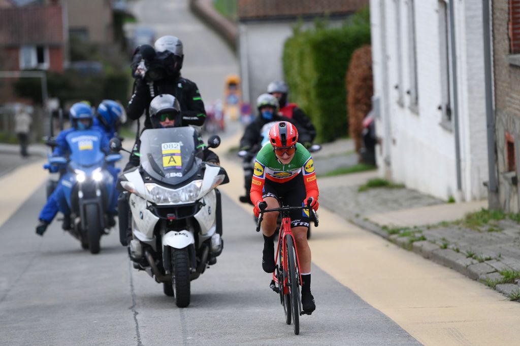 NINOVE BELGIUM FEBRUARY 24 Elisa Longo Borghini of Italy and Team LidlTrek attacks in the breakaway during the 16th Omloop Het Nieuwsblad 2024 Womens Elite a 1271km one day race from Ghent to Ninove UCIWWT on February 24 2024 in Ninove Belgium Photo by Alex BroadwayGetty Images
