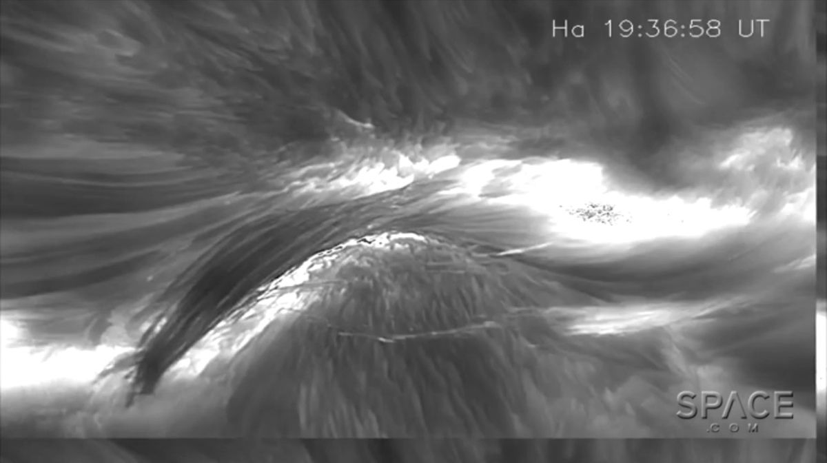 Solar Ropes Writhe on the Sun in First Hi-Def Pictures, Video | Space