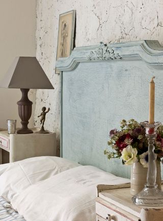 Headboard with vintage paint effect