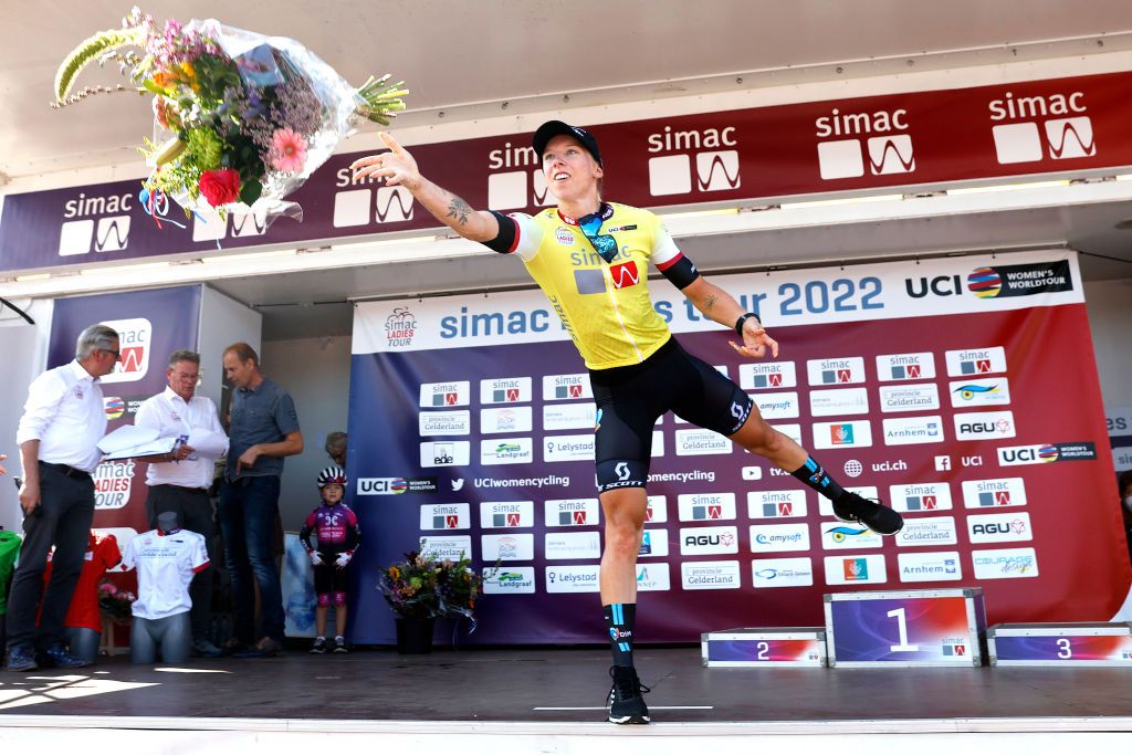 Lorena Wiebes won the 2022 Simac Ladies Tour