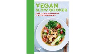 Book cover of Vegan Slow Cooker by Libby Silbermann