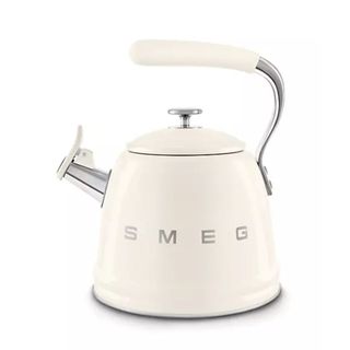 A smeg kettle