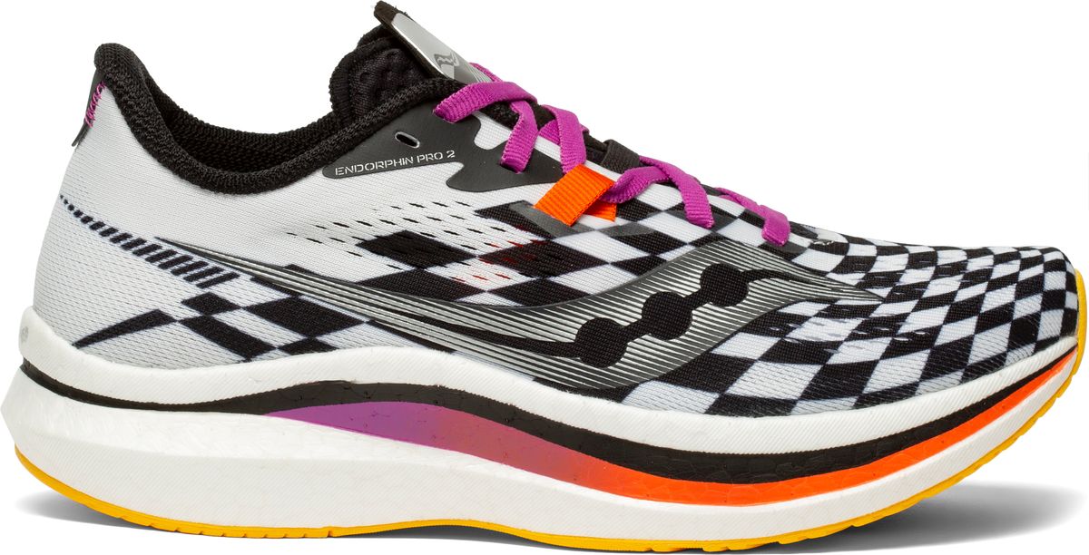 saucony carbon fiber shoe