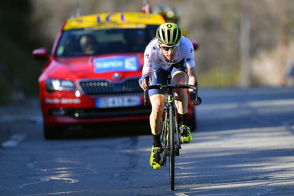 Simon Yates en route to winning stage 6 at Paris-Nice
