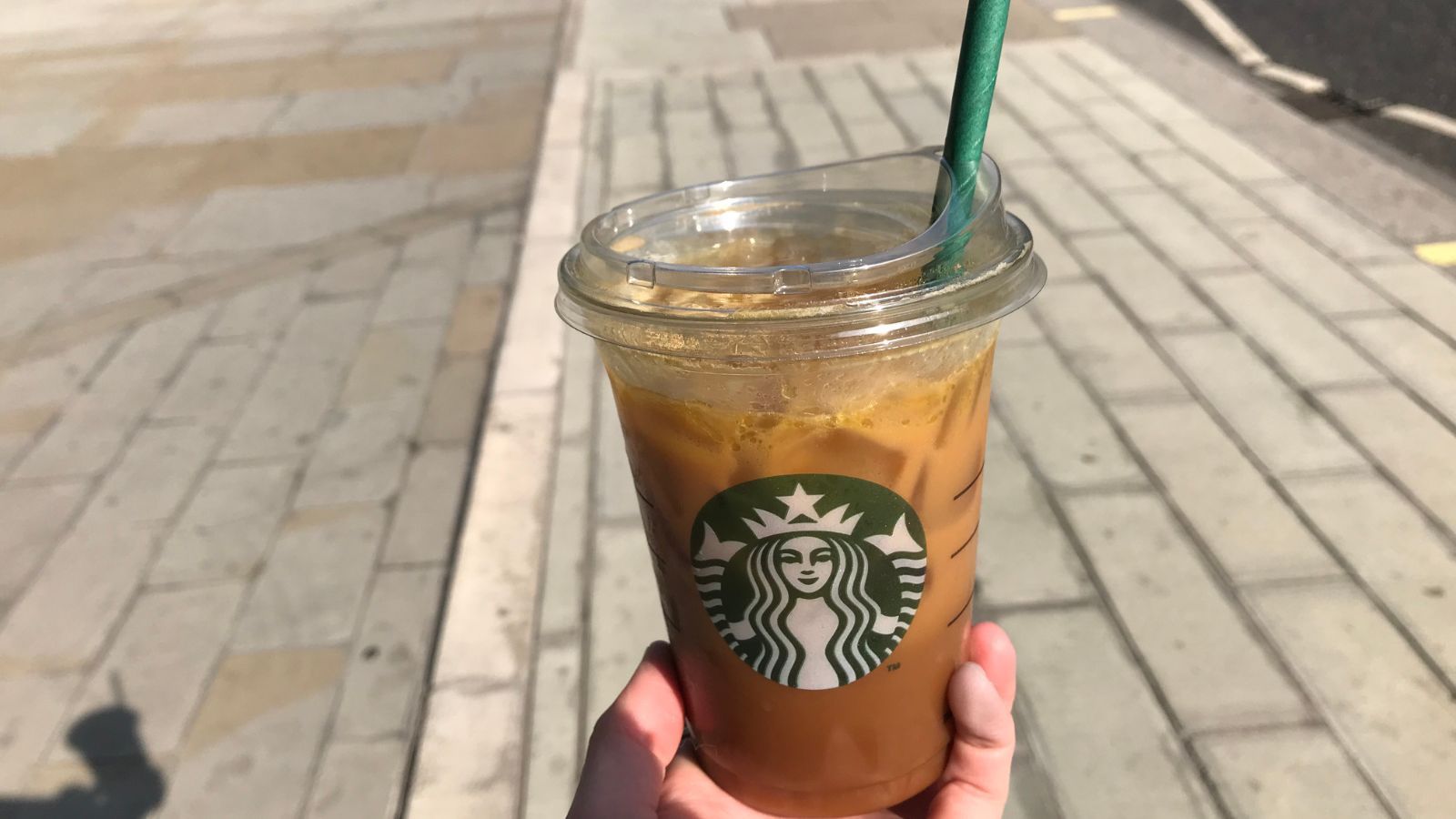 Should you put olive oil in your coffee? = Homes & Gardens