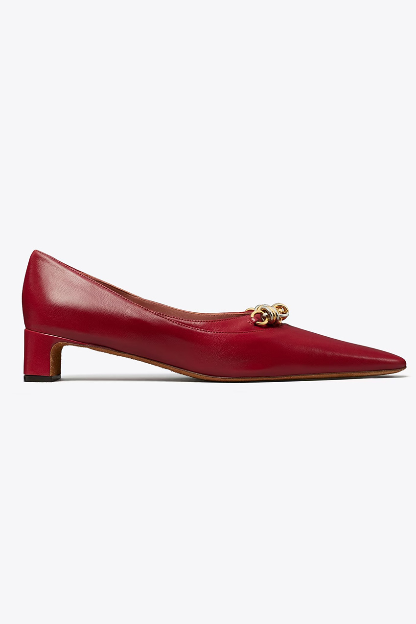 Runway Chain Pump