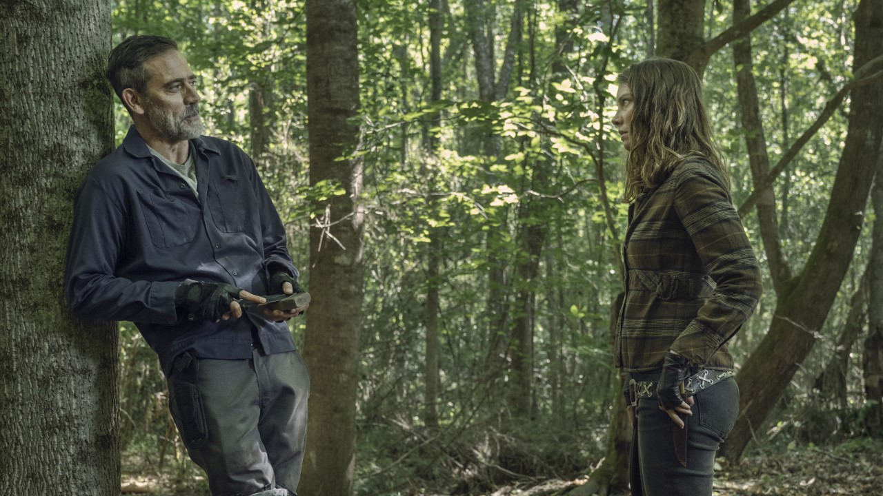 Maggie habla con Negan sobre la temporada 11 de The Walking Dead