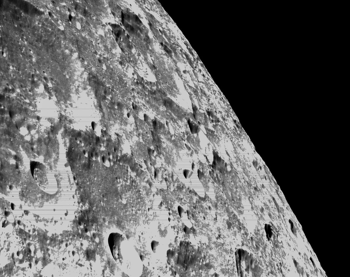 Mira la nave espacial Artemis 1 Orion entrar en órbita lunar el viernes