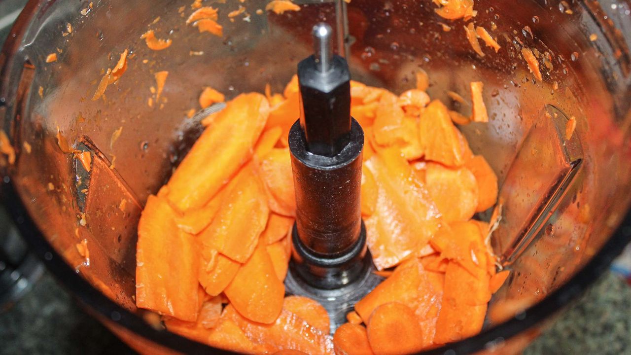 Ninja Professional Food Processor processing carrots