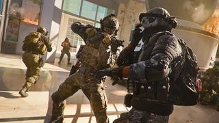 Soldiers face off in Modern Warfare 2