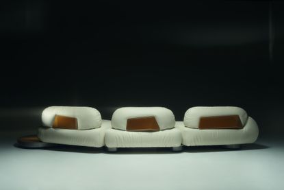 Interior Design Trends 2026: lacquer on soft furnishings by Visionnaire