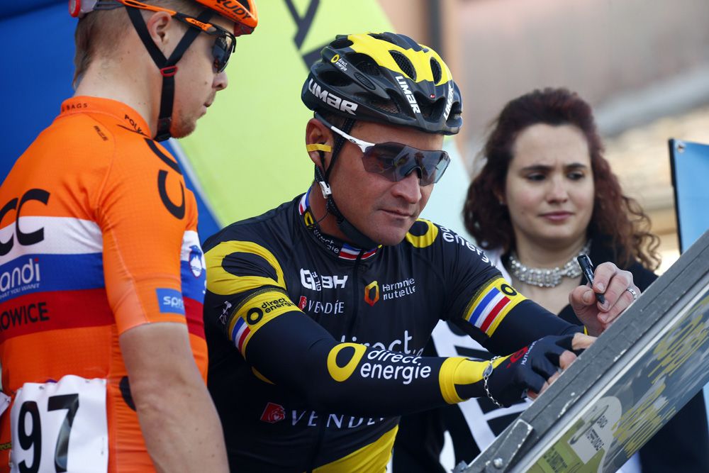 Thomas Voeckler (Direct Energie) signs on