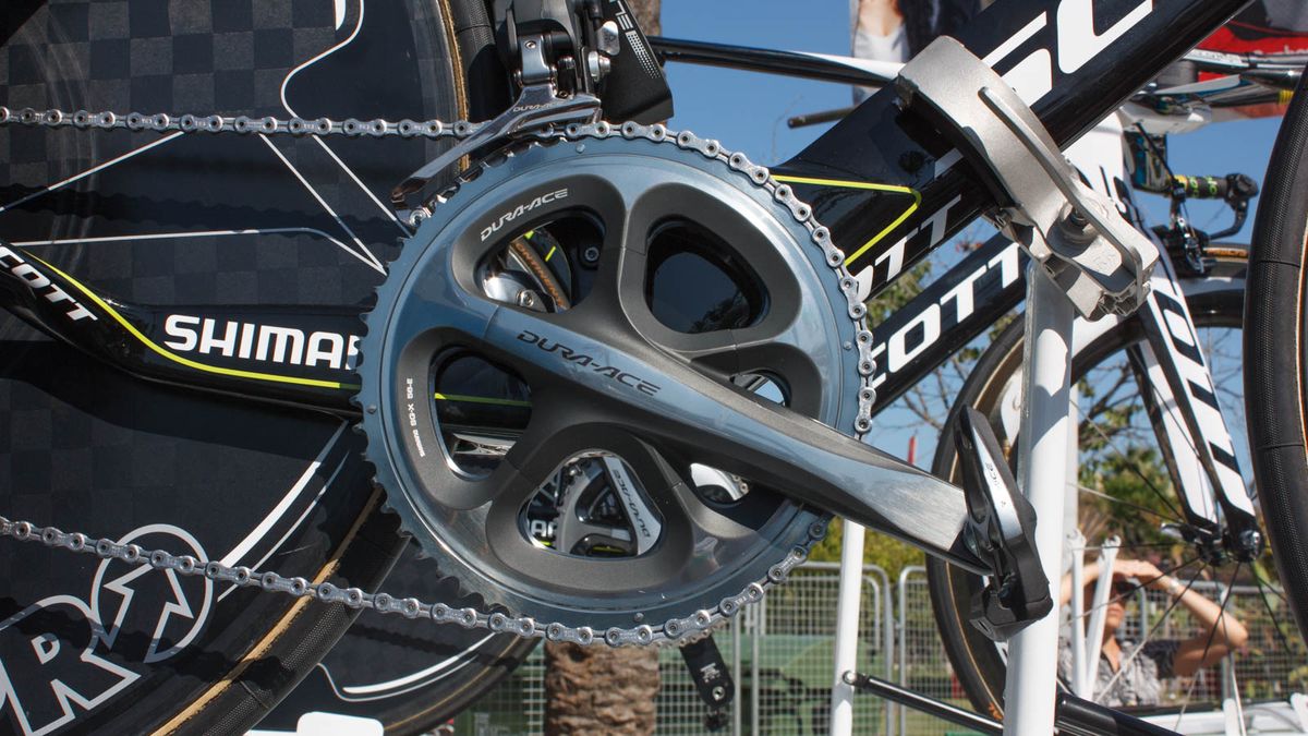 Another spare had an older Dura-Ace 7900 crankset from the OGE parts bin. 56t? Yes please (Matthew Allen / Immediate Media)