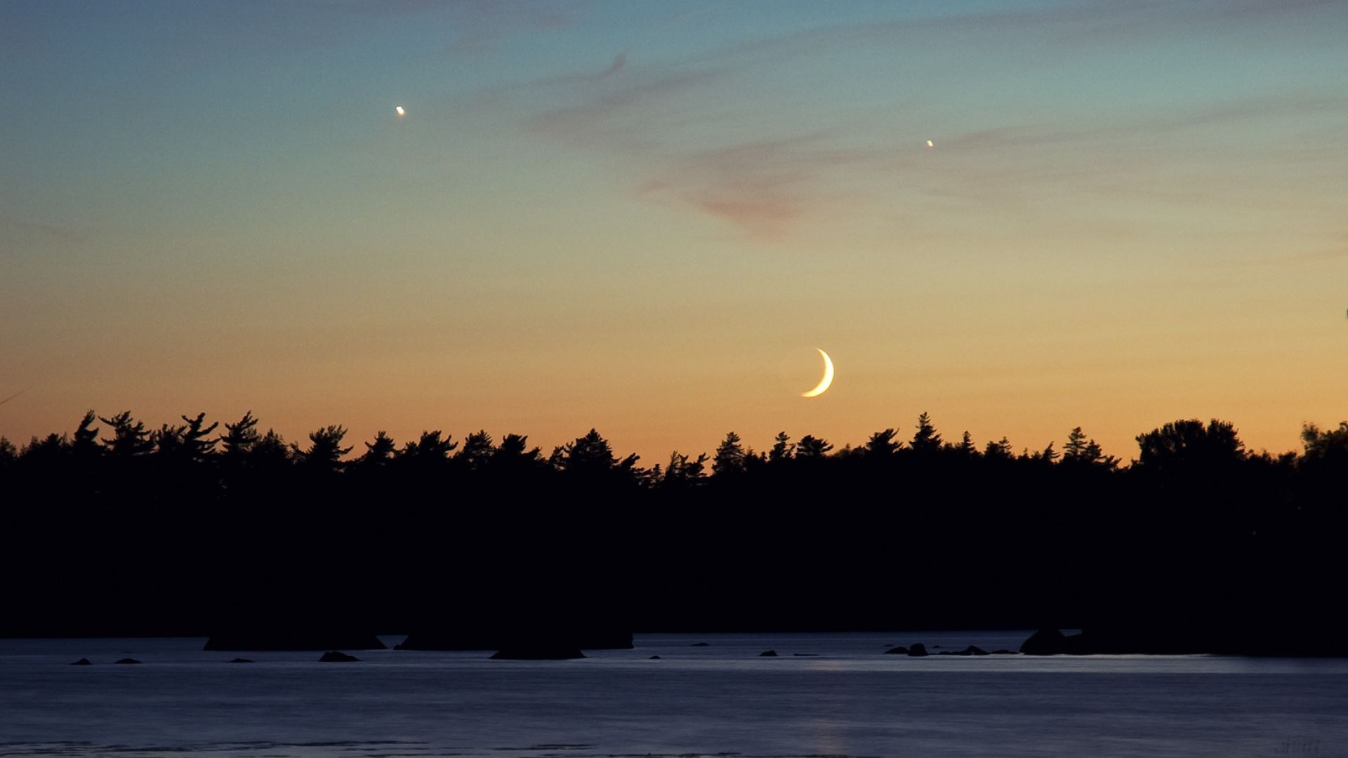 Catch Mercury shining at its finest on June 15 earlier than it slips again into the solar’s glare Catch Mercury shining at its finest on June 15 earlier than it slips again into the solar’s glare