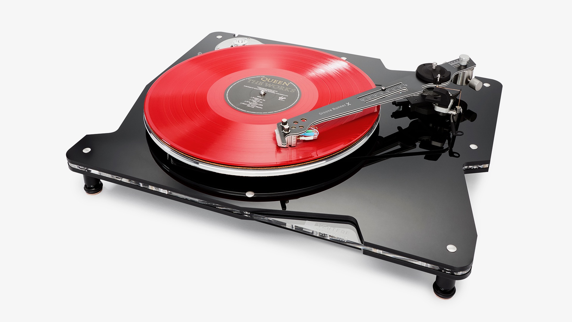 The Vertere DG X turntable.