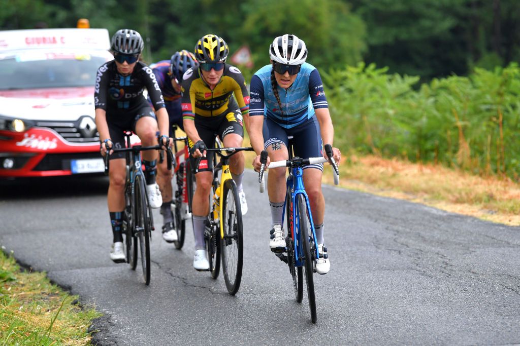 OVADA ITALY JULY 04 Lucinda Brand of Netherlands and Team Trek Segafredo Marianne Vos of Netherlands and Jumbo Visma Team Liane Lippert of Germany and Team DSM Elise Chabbey of Switzerland and Canyon SRAM Racing Team in breakaway during the 32nd Giro dItalia Internazionale Femminile 2021 Stage 3 a 135km stage from Casale Monferrato to Ovada GiroDonne UCIWWT on July 04 2021 in Ovada Italy Photo by Luc ClaessenGetty Images