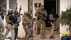 ICE agents break down door of immigrant in Minneapolis with battering ram, without warrant