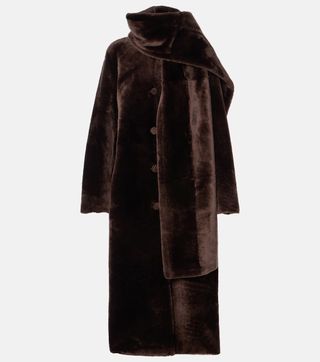 Nour Hammour, Daphne shearling scarf coat