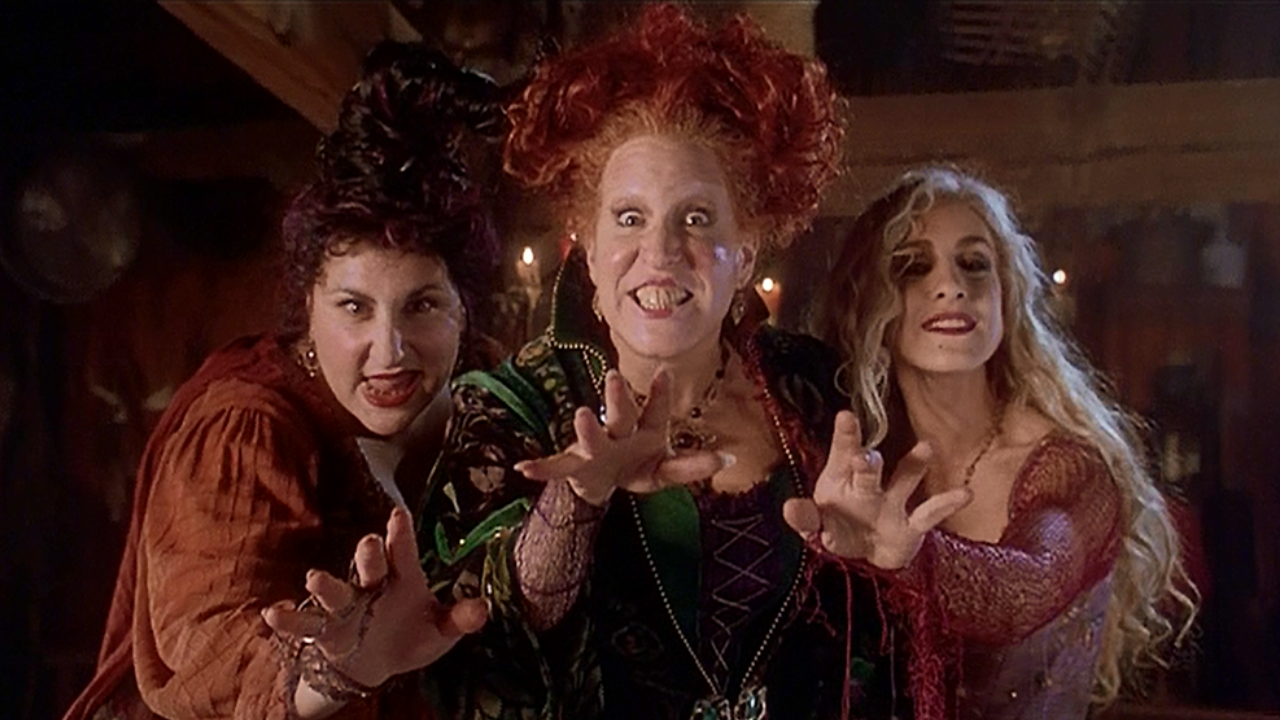 Why Hocus Pocus Is STILL The Perfect Halloween Movie