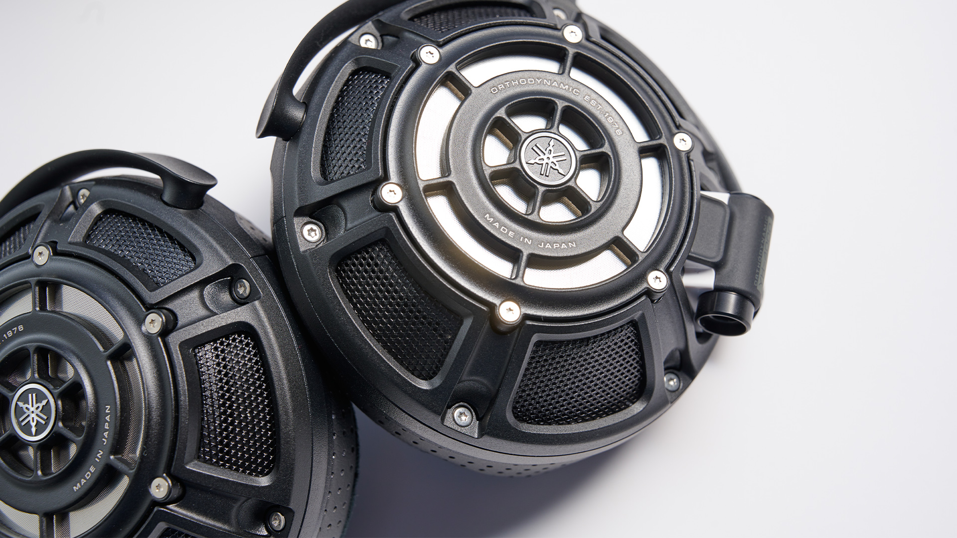 Yamaha YH-4000 open back wired headphones