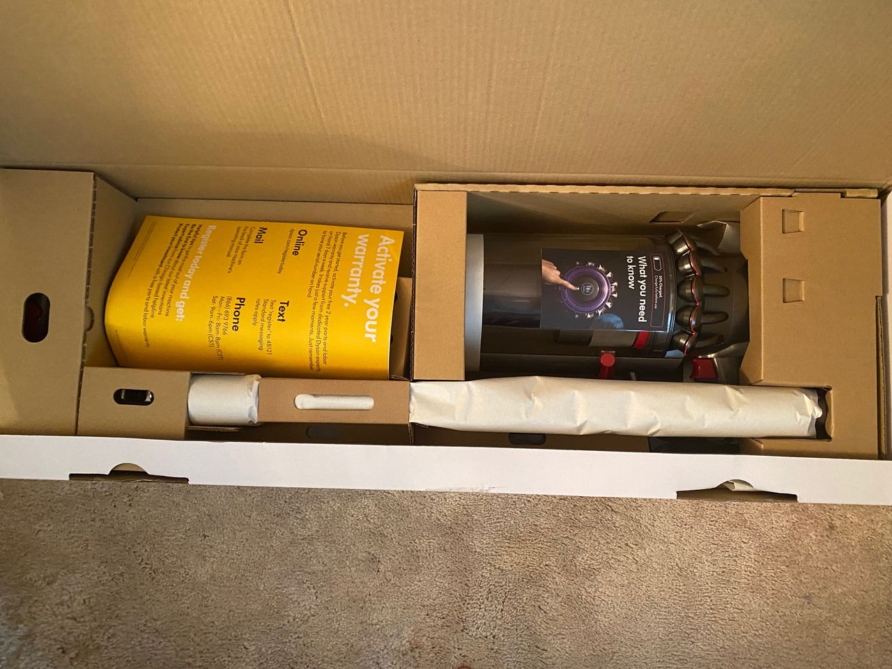 Dyson Outsize packaging