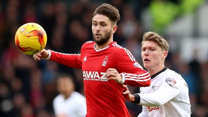 Henri Lansbury of Nottingham Forest and Jeff Hendrick of Derby County