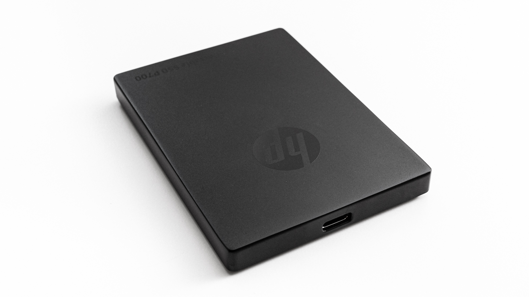 HP P700 Portable SSD Review: Clever Cable Management | Tom's Hardware