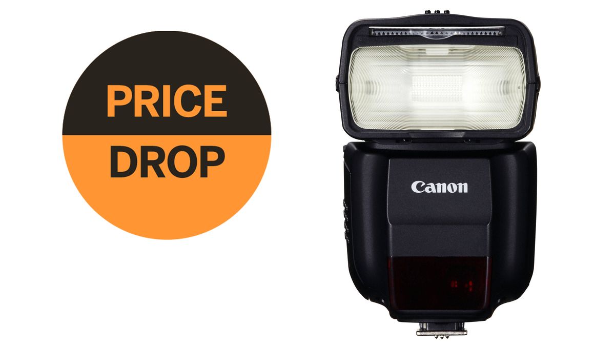 Save $100 on the Canon Speedlite 430EX III-RT at Walmart