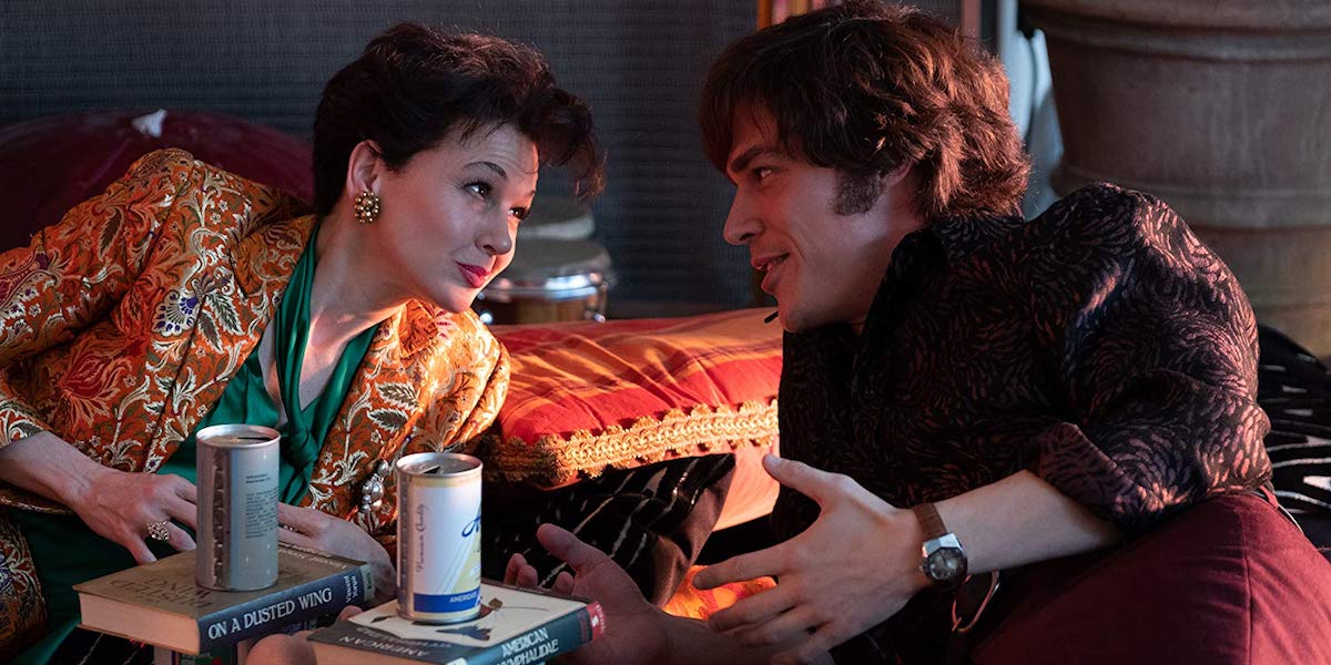 Renee Zellweger and Finn Wittrock as Judy Garland and Mickey Deans in Judy