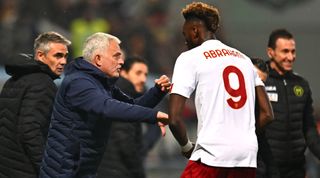 Roma manager Jose Mourinho gives instructions to Tammy Abraham during the Serie A match between Sassuolo and Roma at the Mapei Stadium – Citta del Tricolore on November 9, 2022 in Reggio Emilia, Italy.