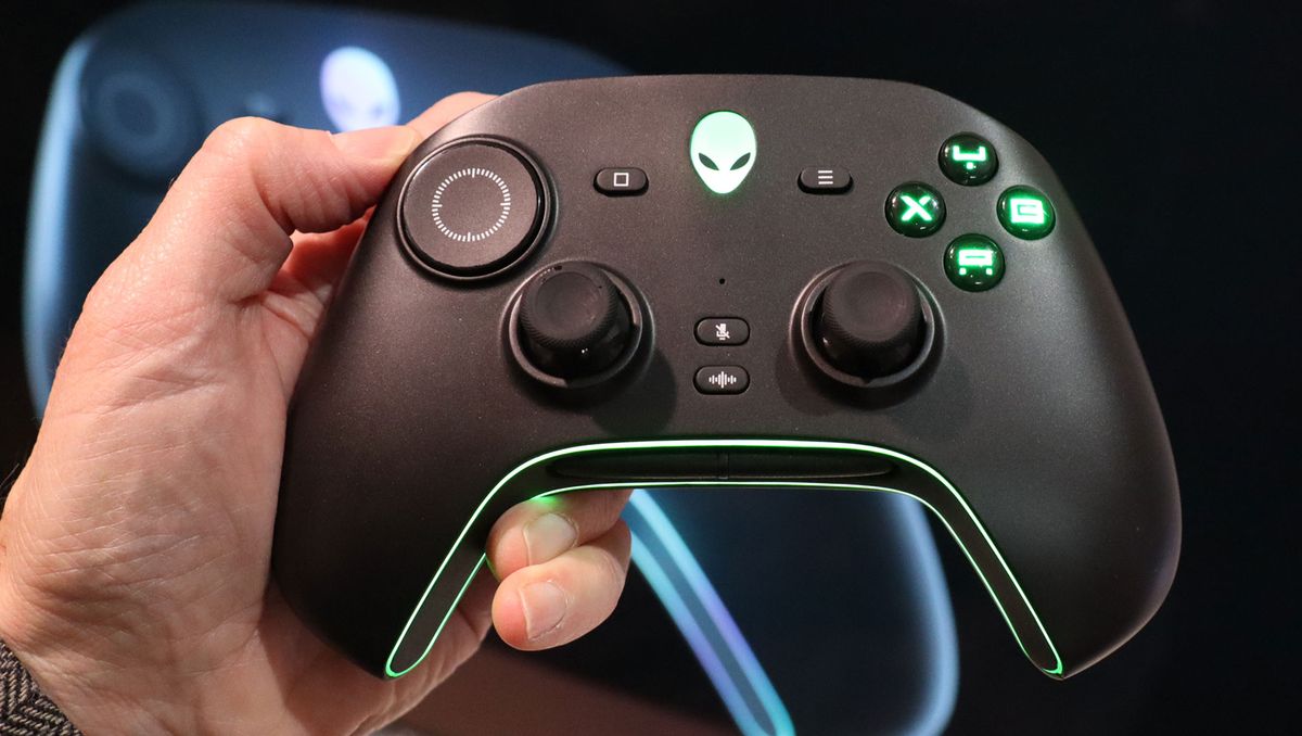 Alienware’s gaming controller prototype is what Microsoft should’ve built ages ago